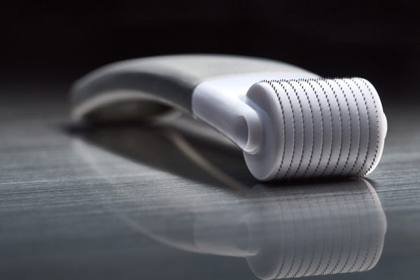 How The MicroNeedling Tool Compares To Other At-Home MicroNeedling Or Dermarolling Devices