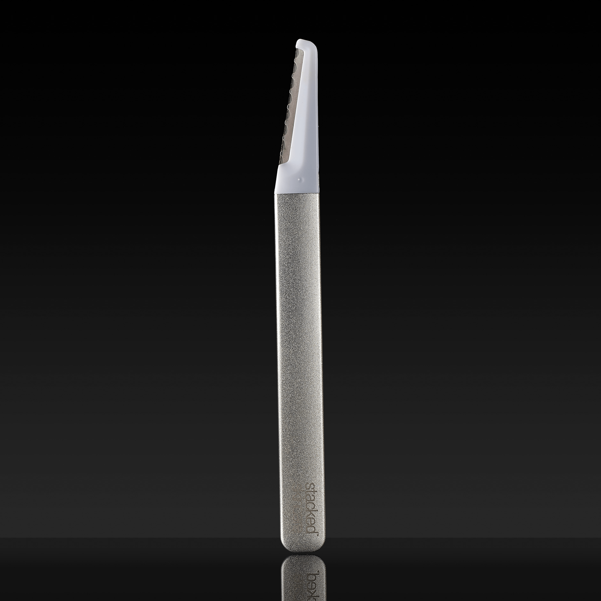 Aesthetician-developed tool for removing dead skin