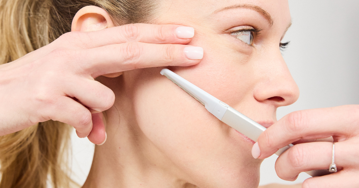 Dermaplaning before microneedling tool routine for better absorption